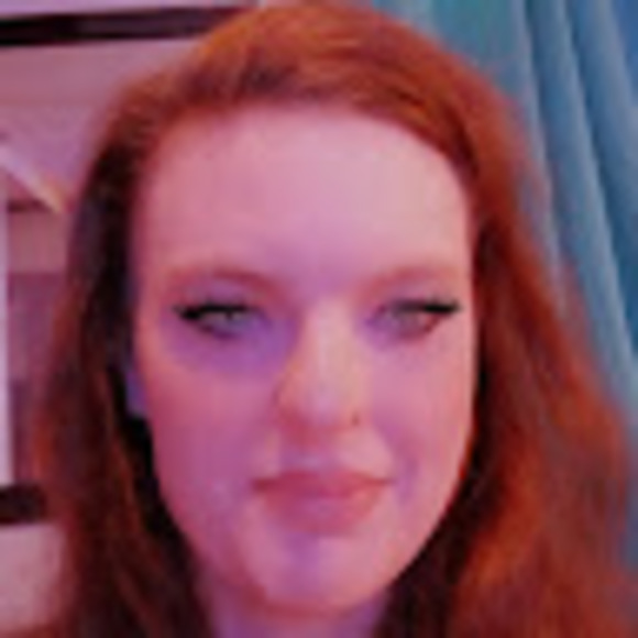 kellyholt379